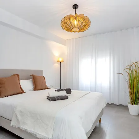 Playa Del Cura & Sight * Торевьиа